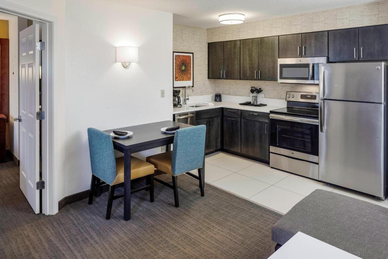 Residence Inn By Marriott Portsmouth Eksteriør bilde