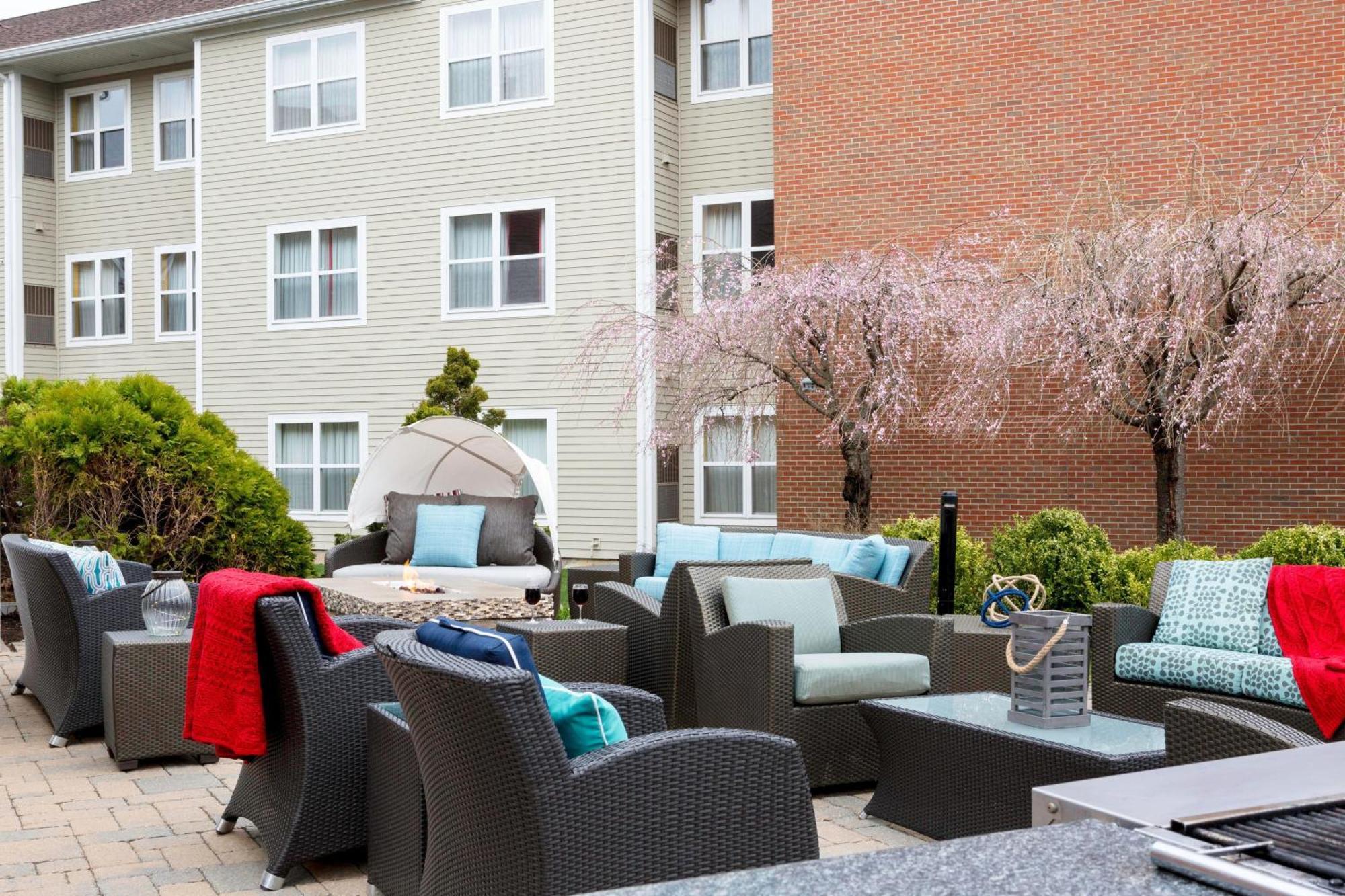 Residence Inn By Marriott Portsmouth Eksteriør bilde