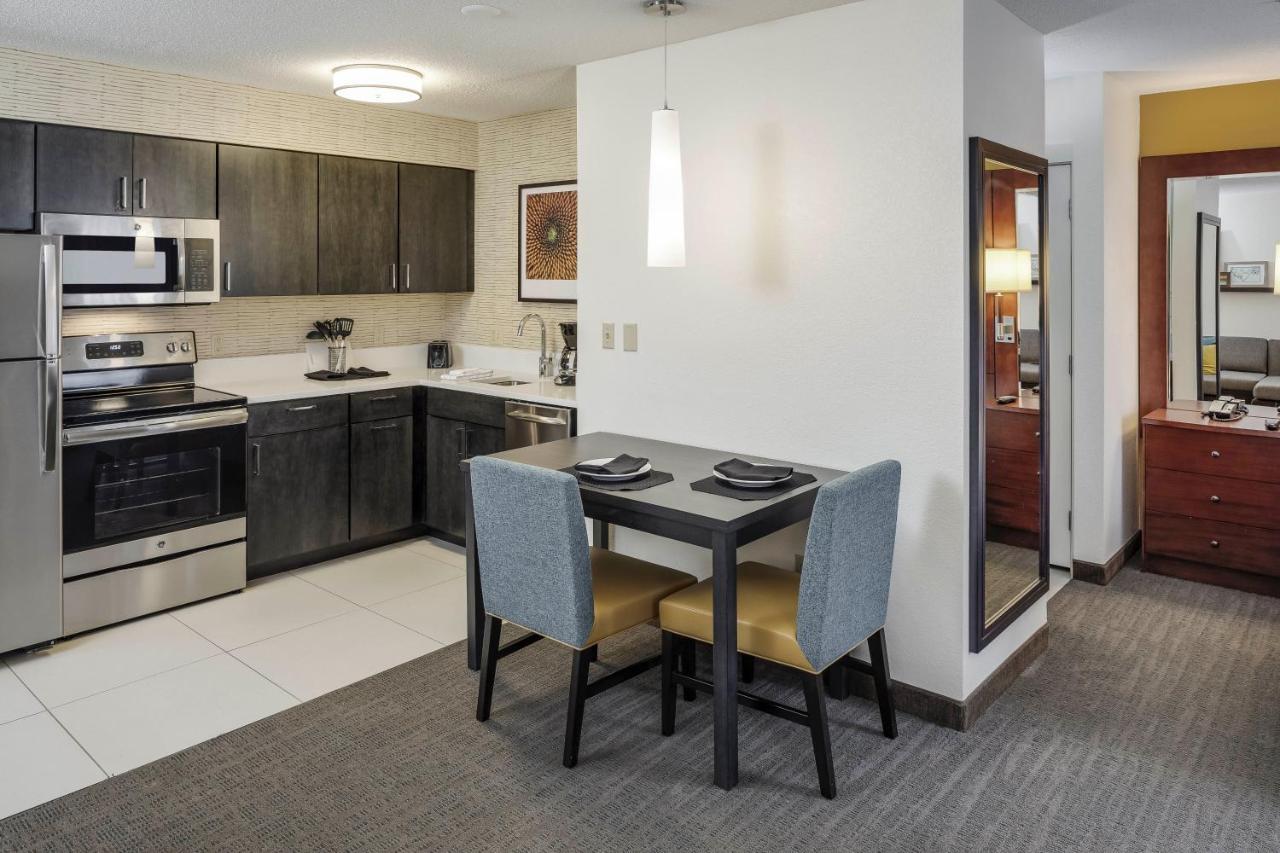 Residence Inn By Marriott Portsmouth Eksteriør bilde